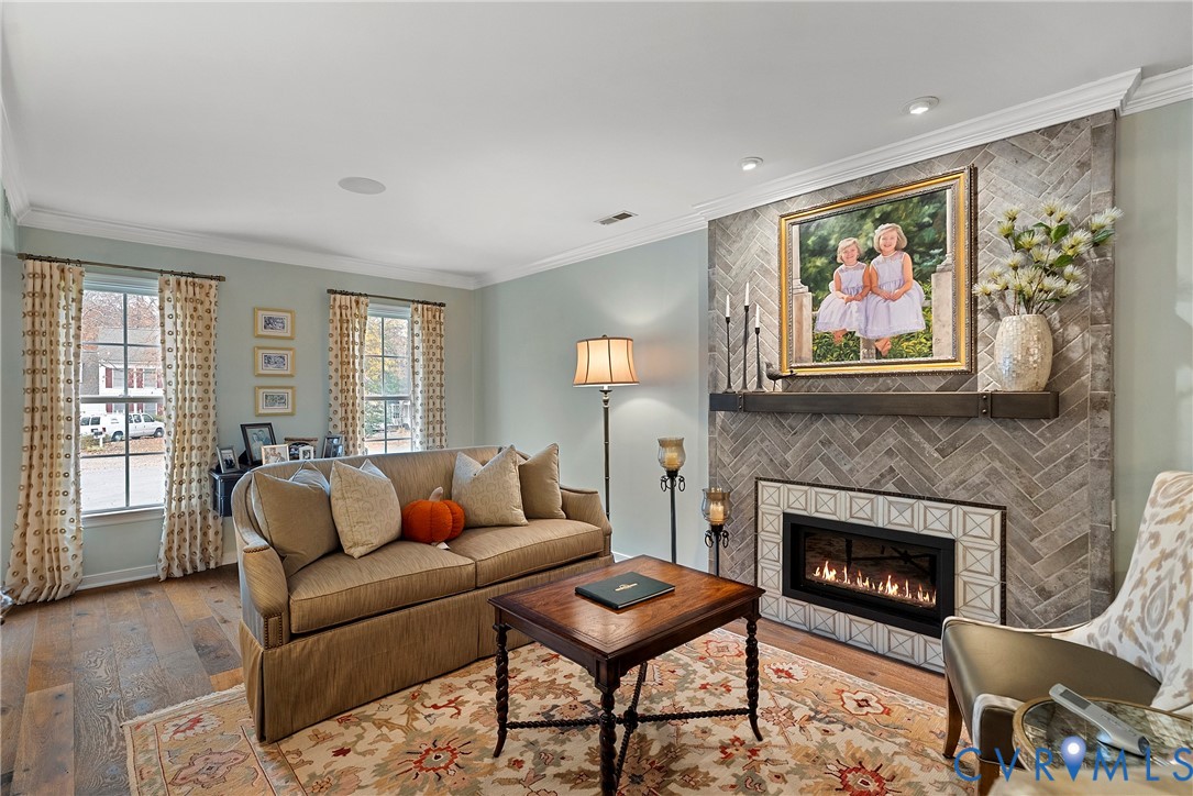 9356 Charter Crossing Dr