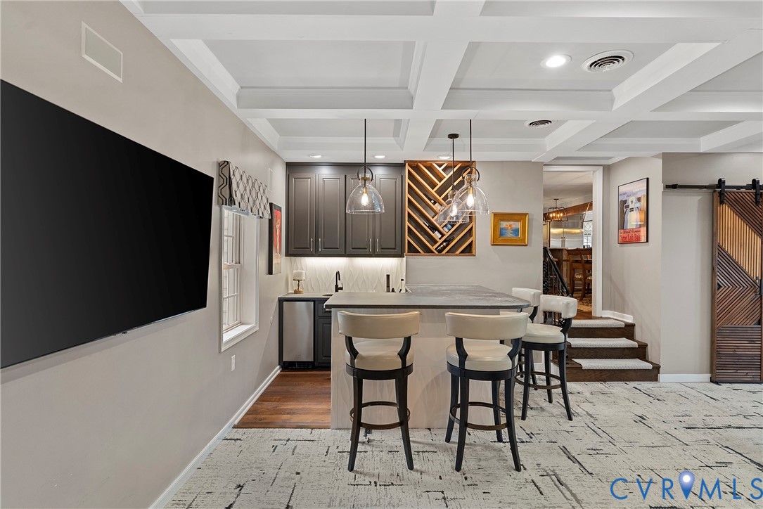 9356 Charter Crossing Dr