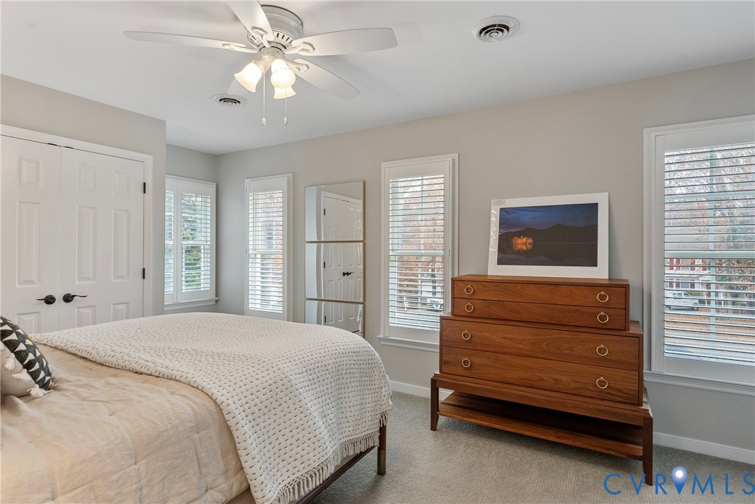 9356 Charter Crossing Dr