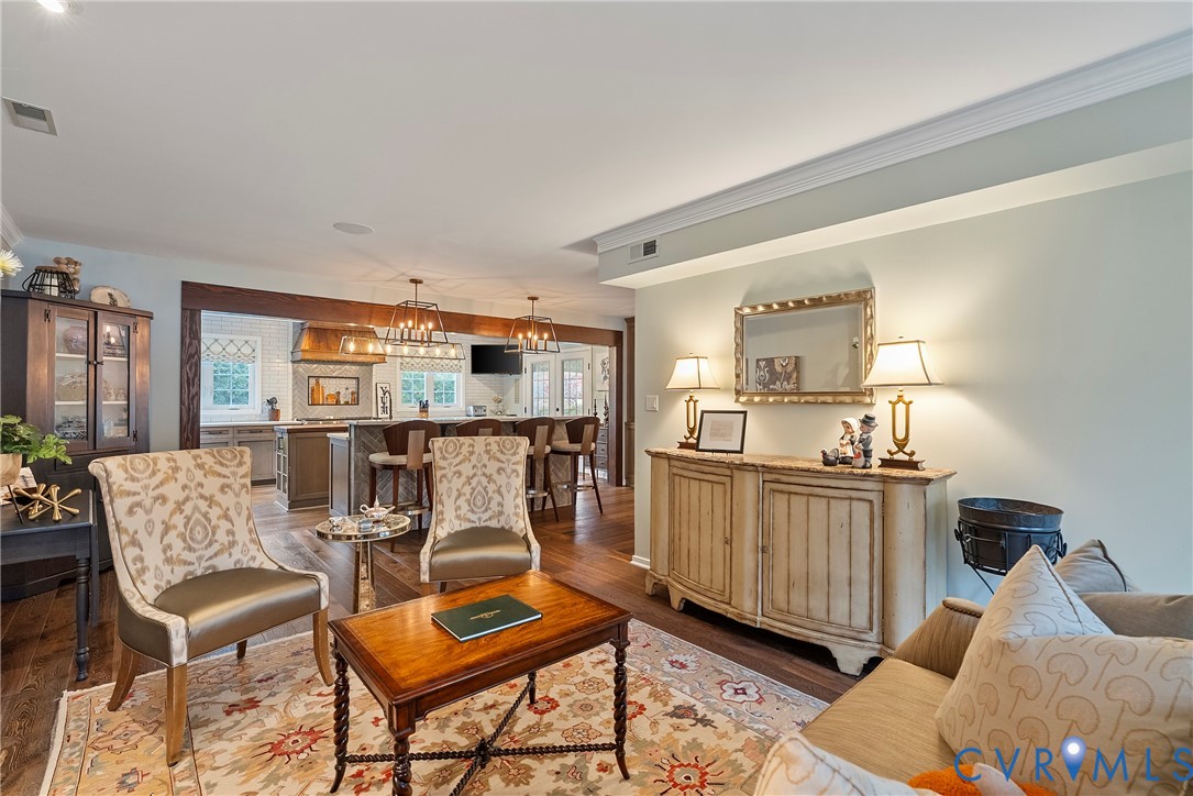 9356 Charter Crossing Dr