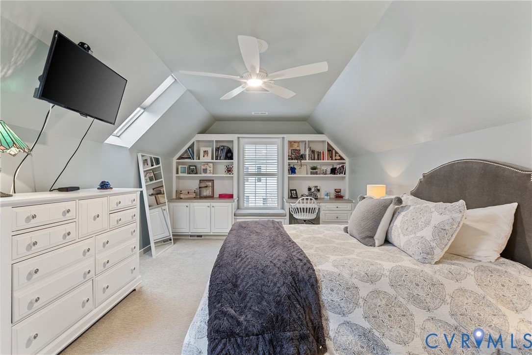 9356 Charter Crossing Dr