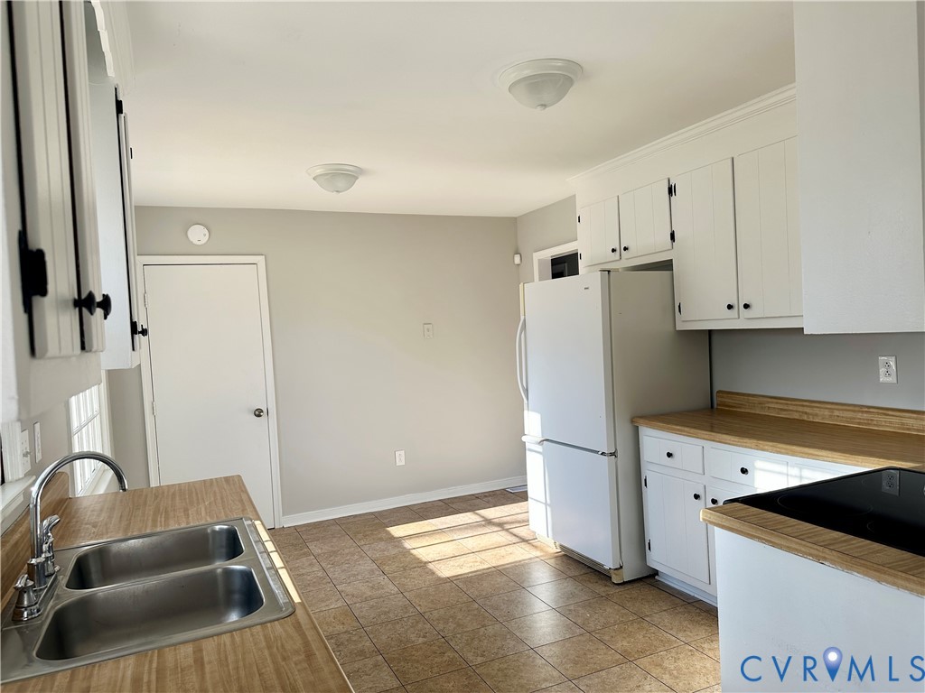 8413 Boones Trail Rd