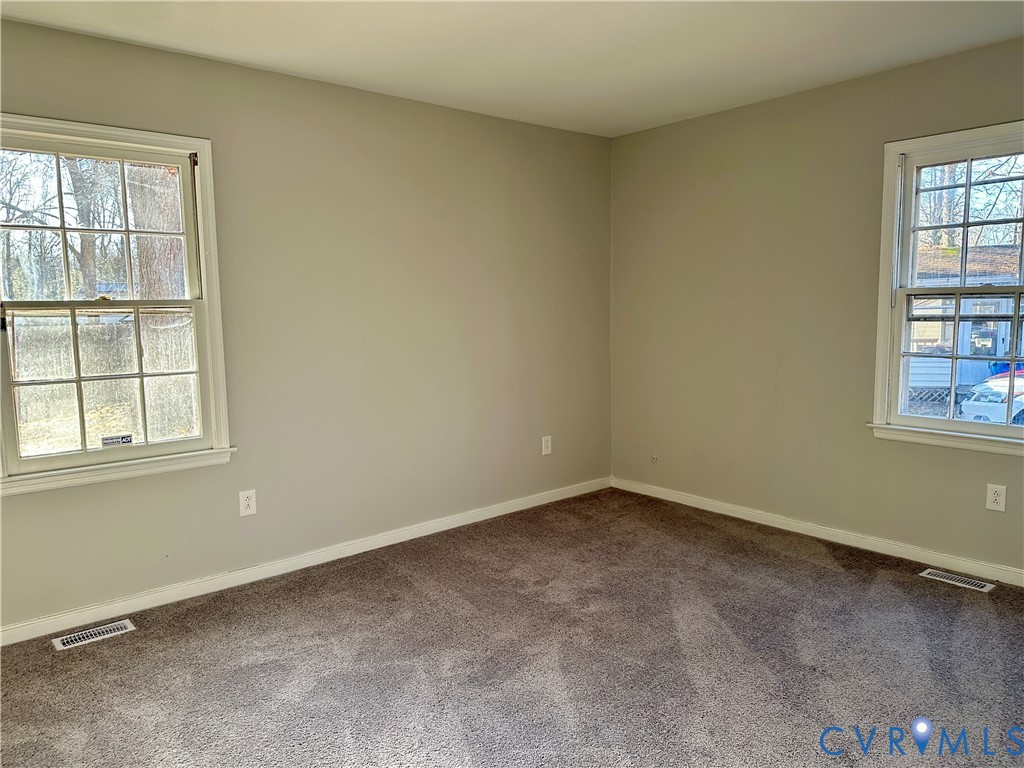 8413 Boones Trail Rd