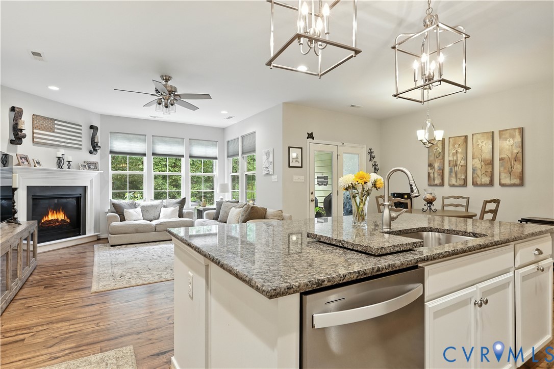 6972 Desert Candle Dr