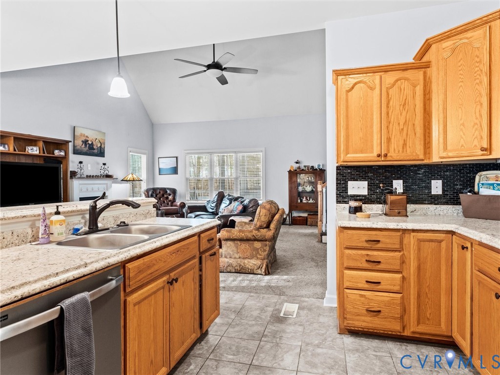 3005 Wilford Dr