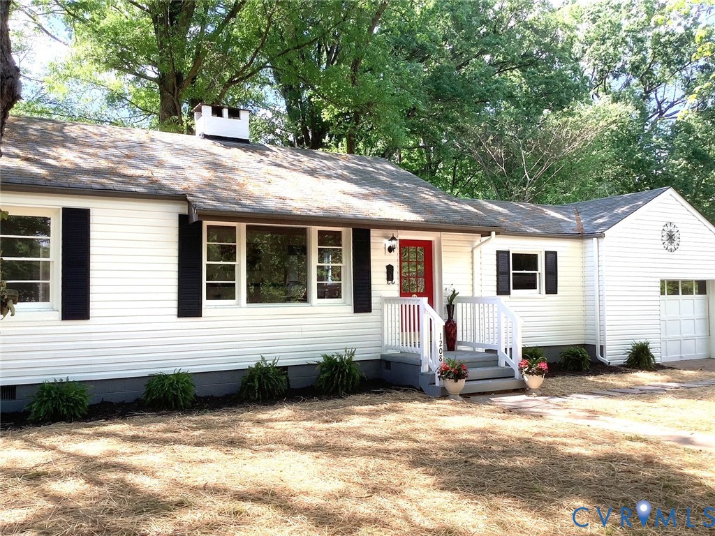 1208 Leicester Rd