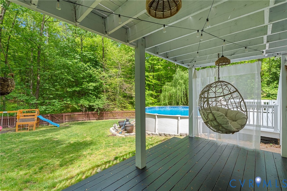1520 Exbury Dr