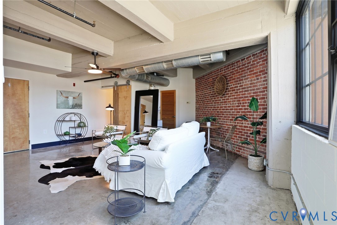 101 W Marshall St Unit#U26