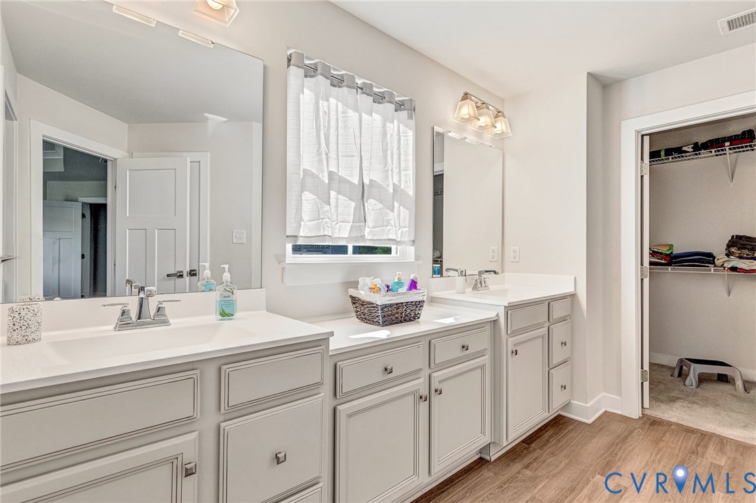 11501 Amara Dr