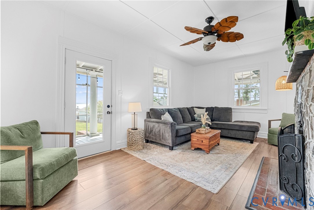 191 Point Breeze Ln