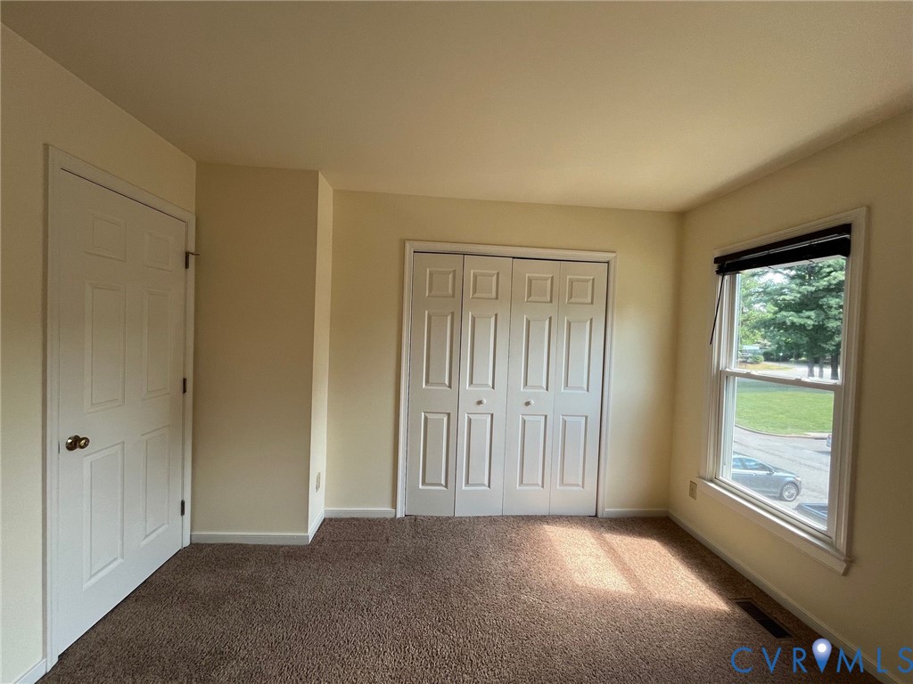 8704 Hermitage Trace Cir