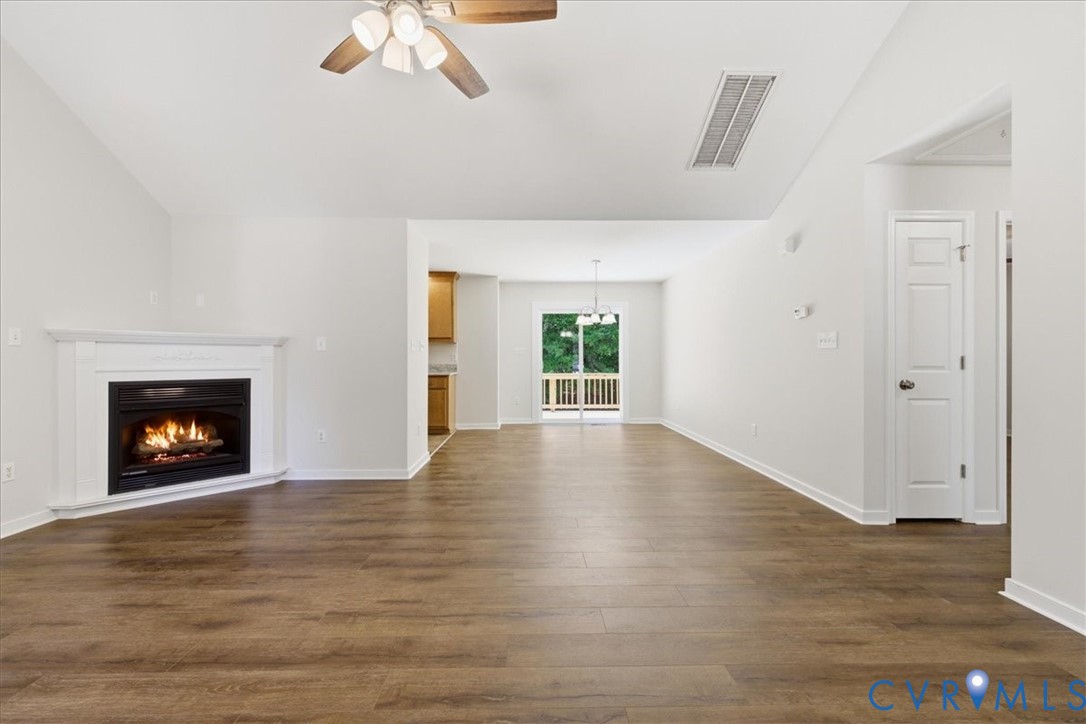 3904 Fawn Ct
