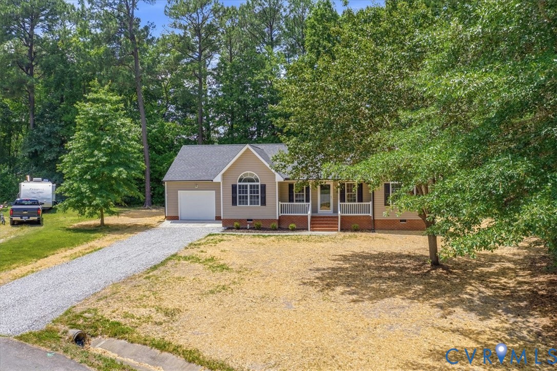 3904 Fawn Ct