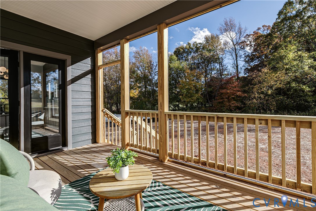 339 Pond View Ln