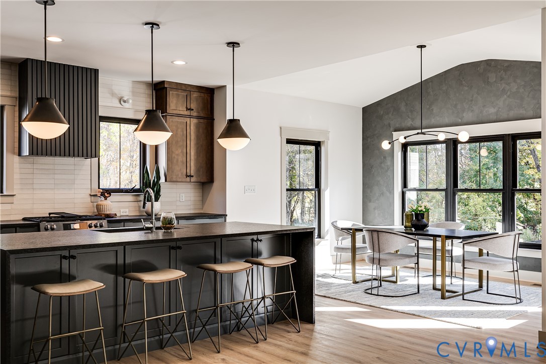 339 Pond View Ln
