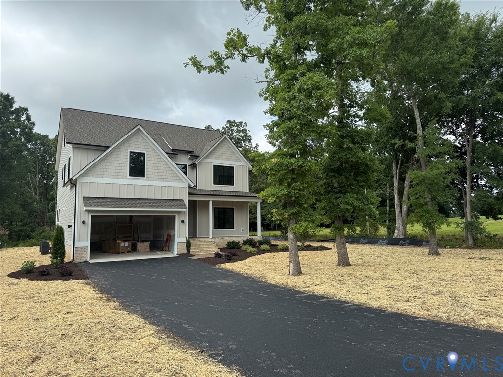 339 Pond View Ln