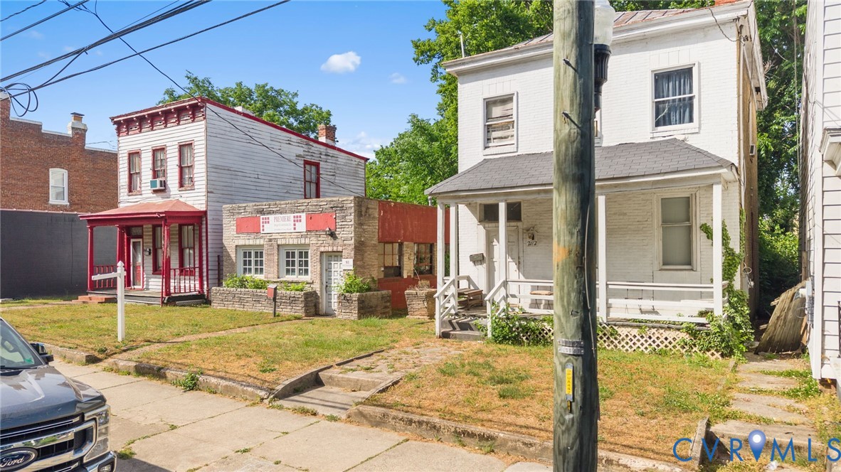 2112,2114,2116 W Cary St