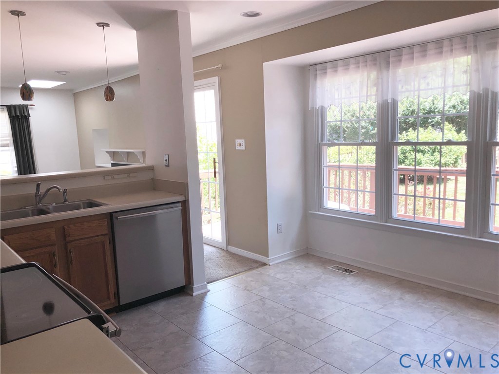 12436 Grace Hill Ln
