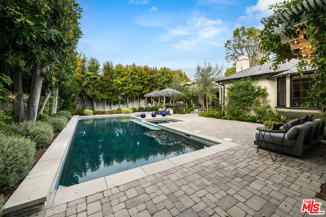 13109 Valley Vista Blvd