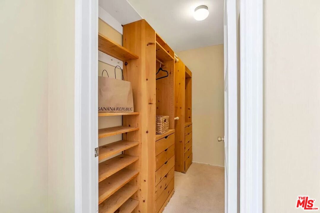 14024 Peach Grove St