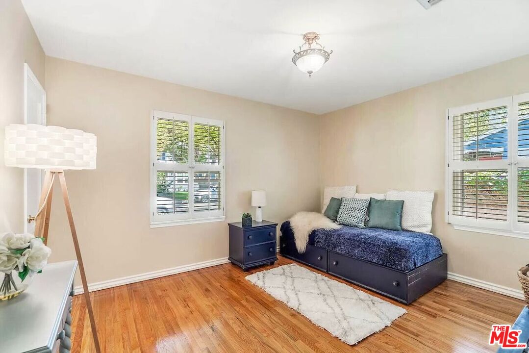 14024 Peach Grove St