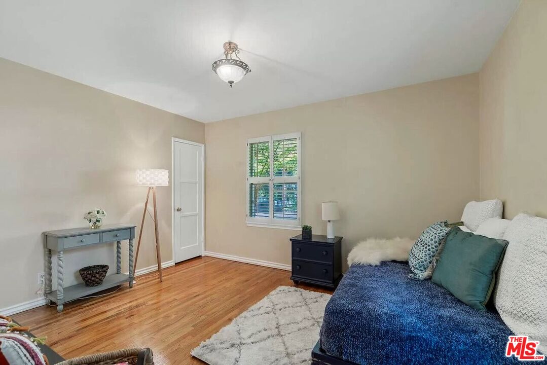 14024 Peach Grove St