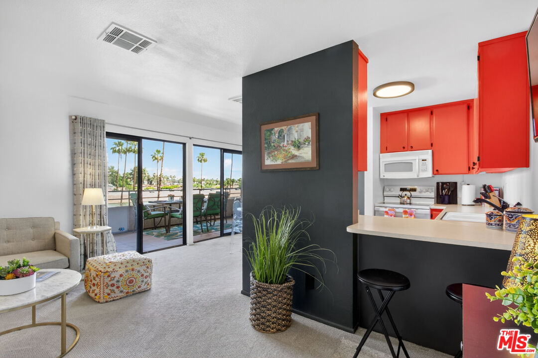 470 S Calle Encilia Unit: B13
