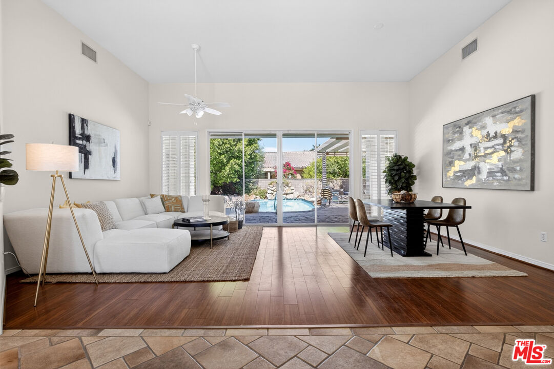 39314 Blossom Cir