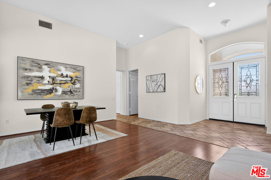39314 Blossom Cir