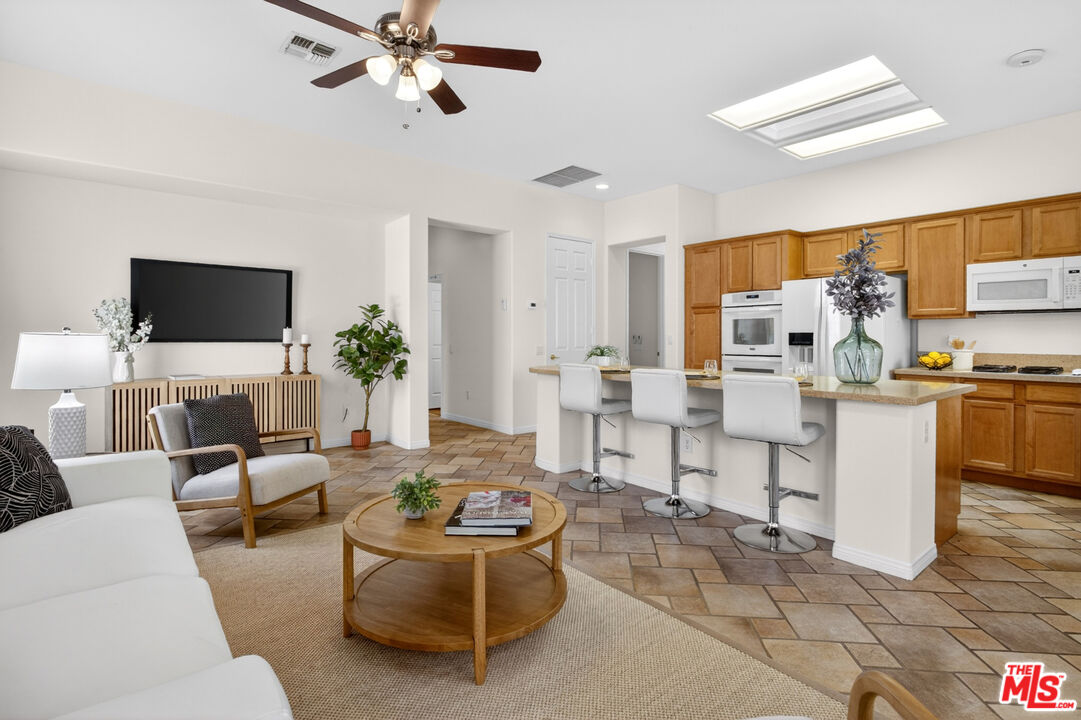 39314 Blossom Cir