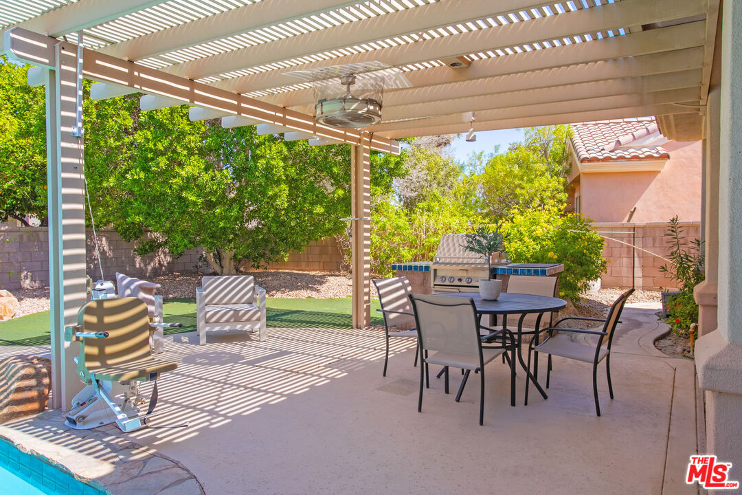 39314 Blossom Cir