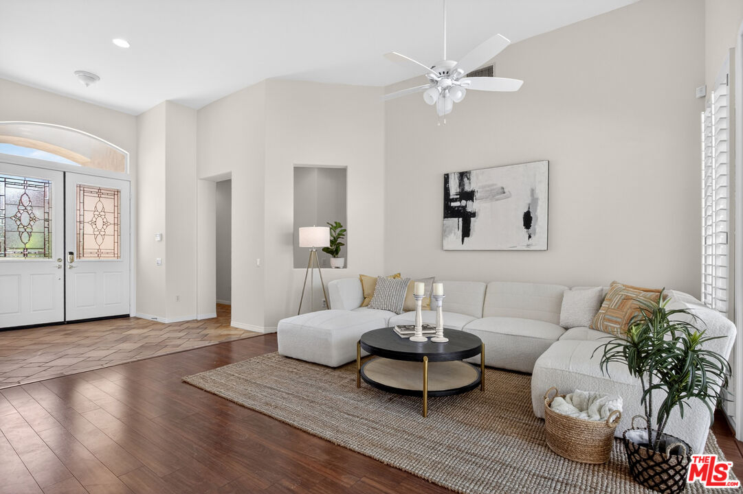 39314 Blossom Cir
