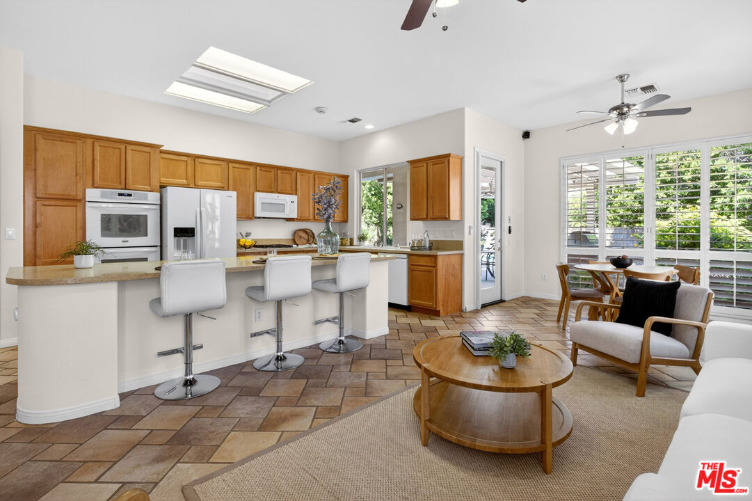 39314 Blossom Cir