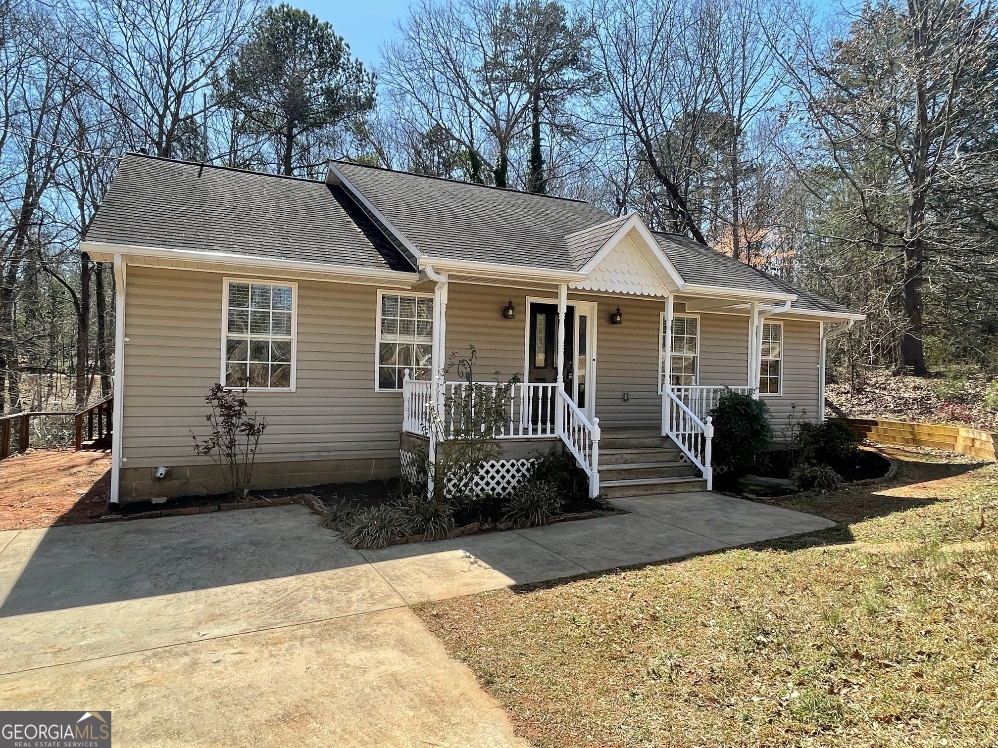 426 Arrowhead Drive
