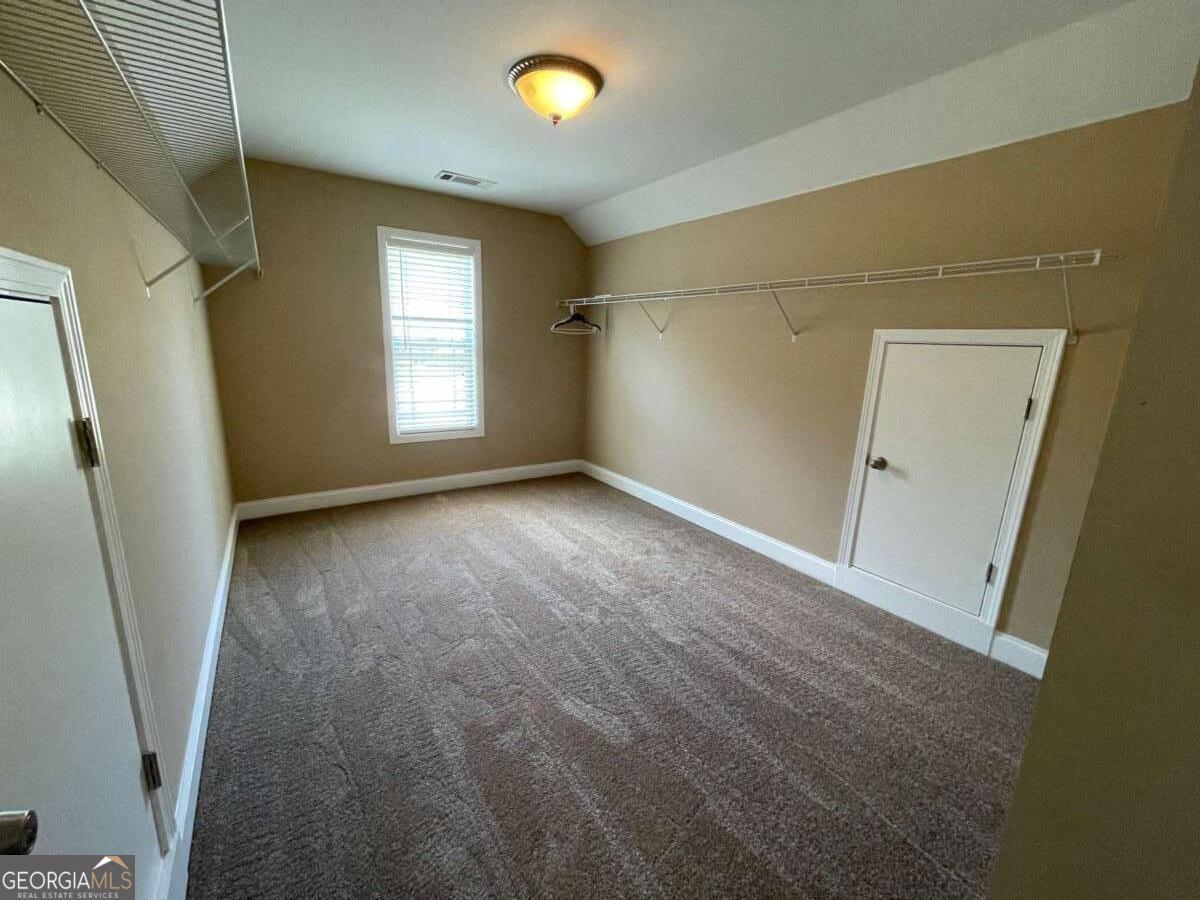 733 Larry Lane