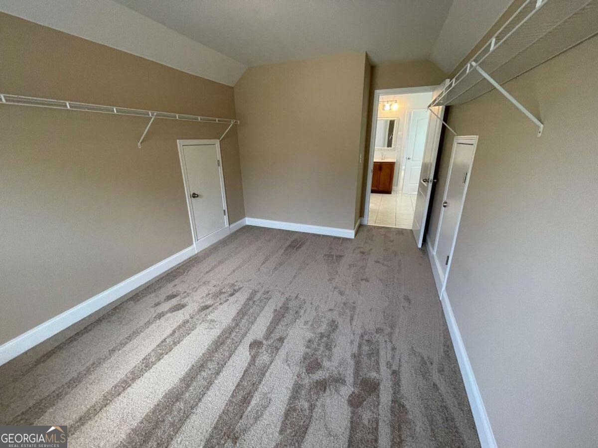 733 Larry Lane