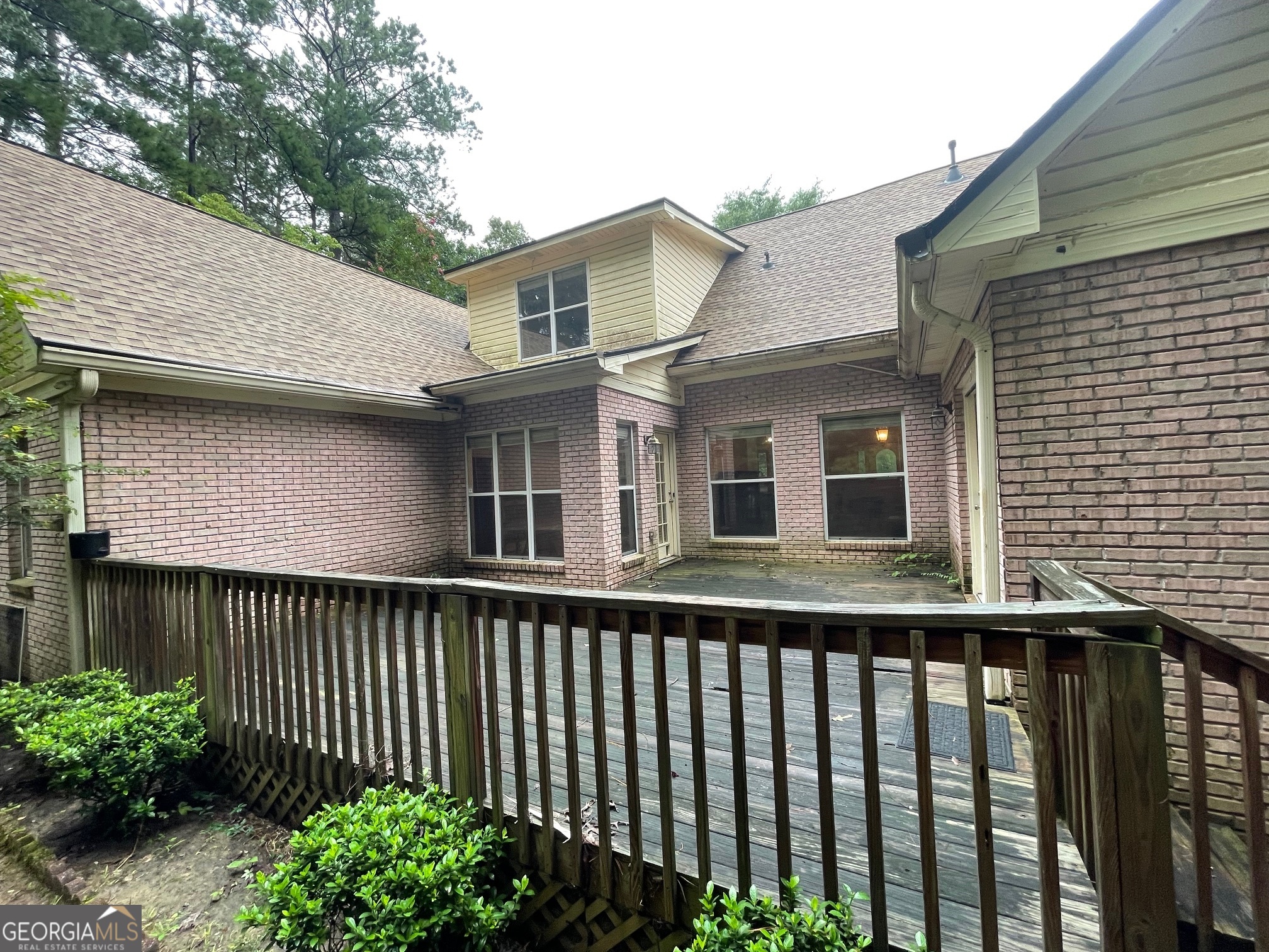 100 Goldfinch Circle