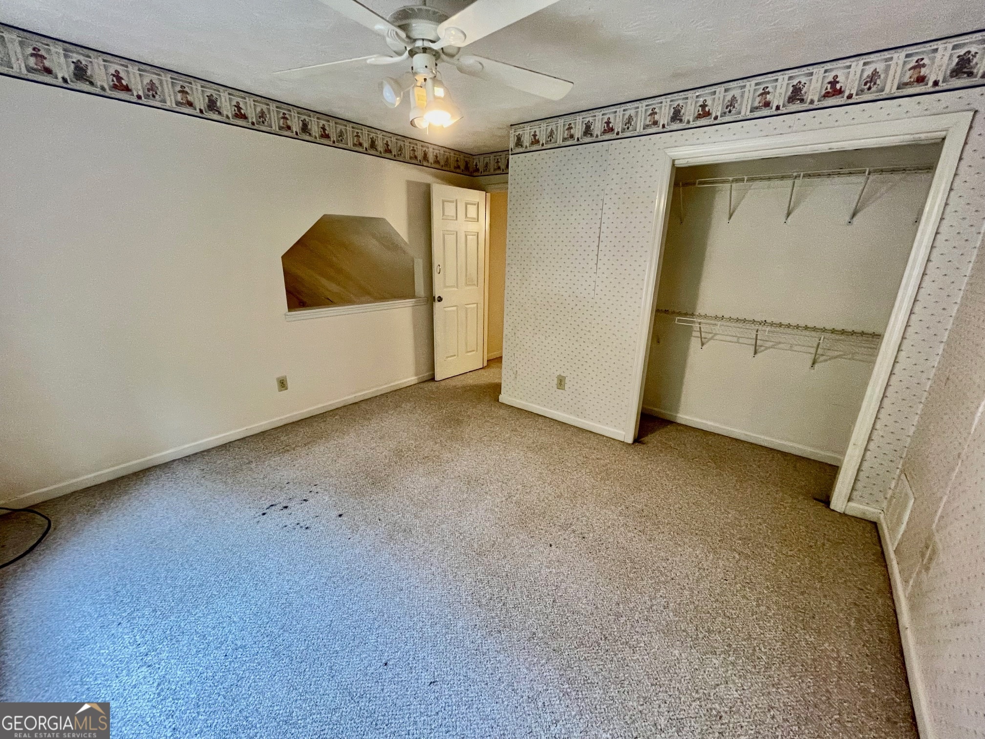 100 Goldfinch Circle