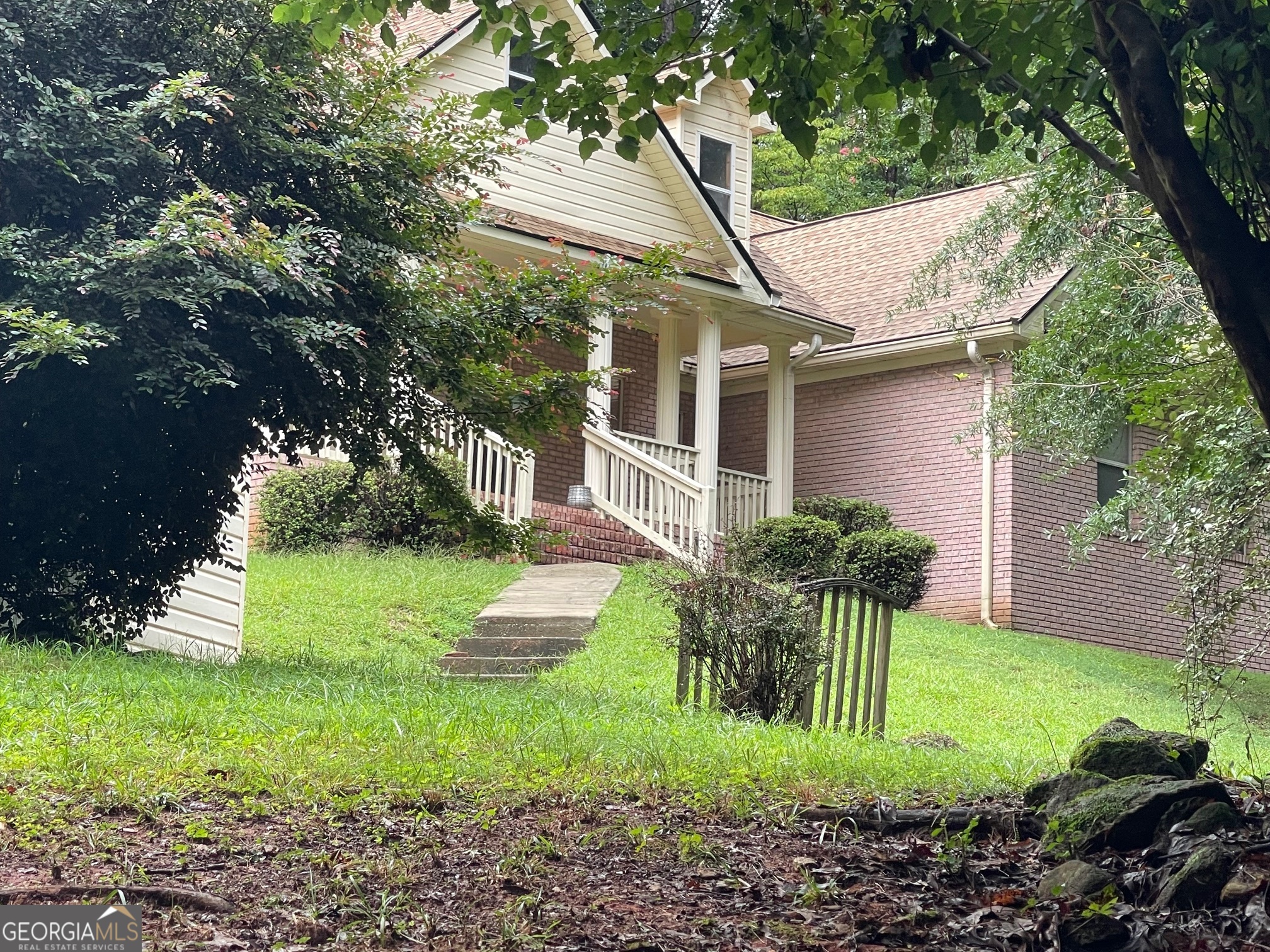 100 Goldfinch Circle