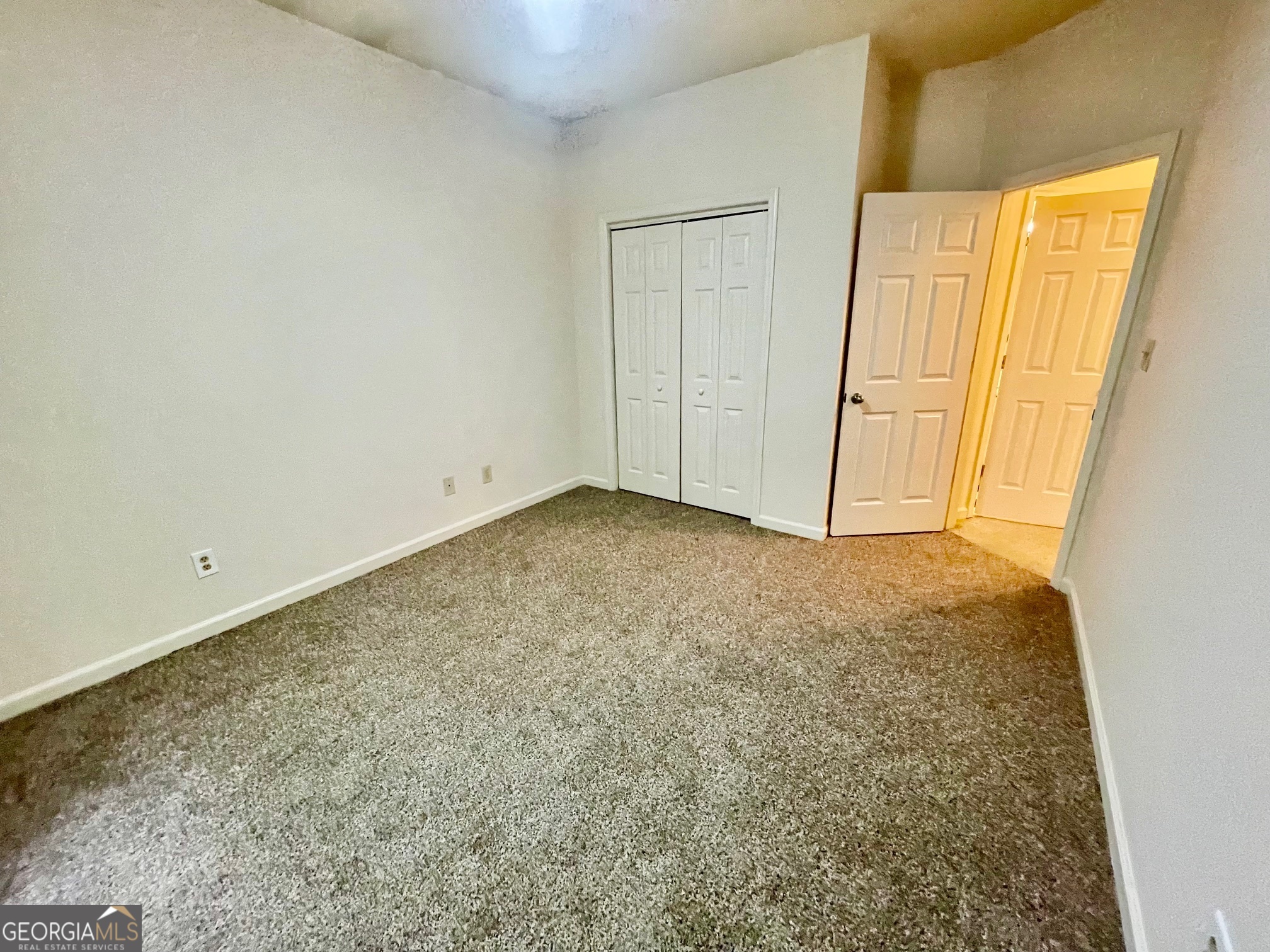 100 Goldfinch Circle