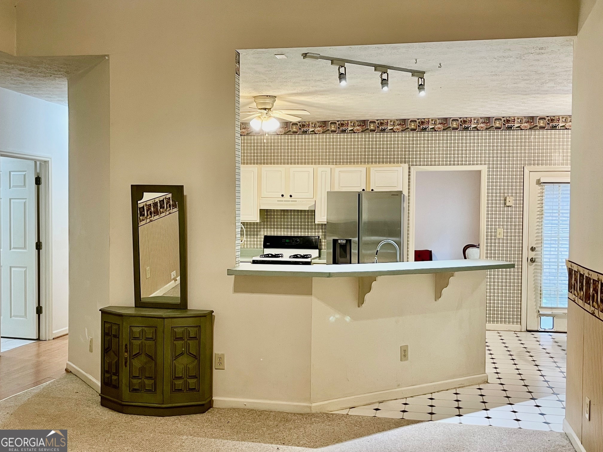 100 Goldfinch Circle