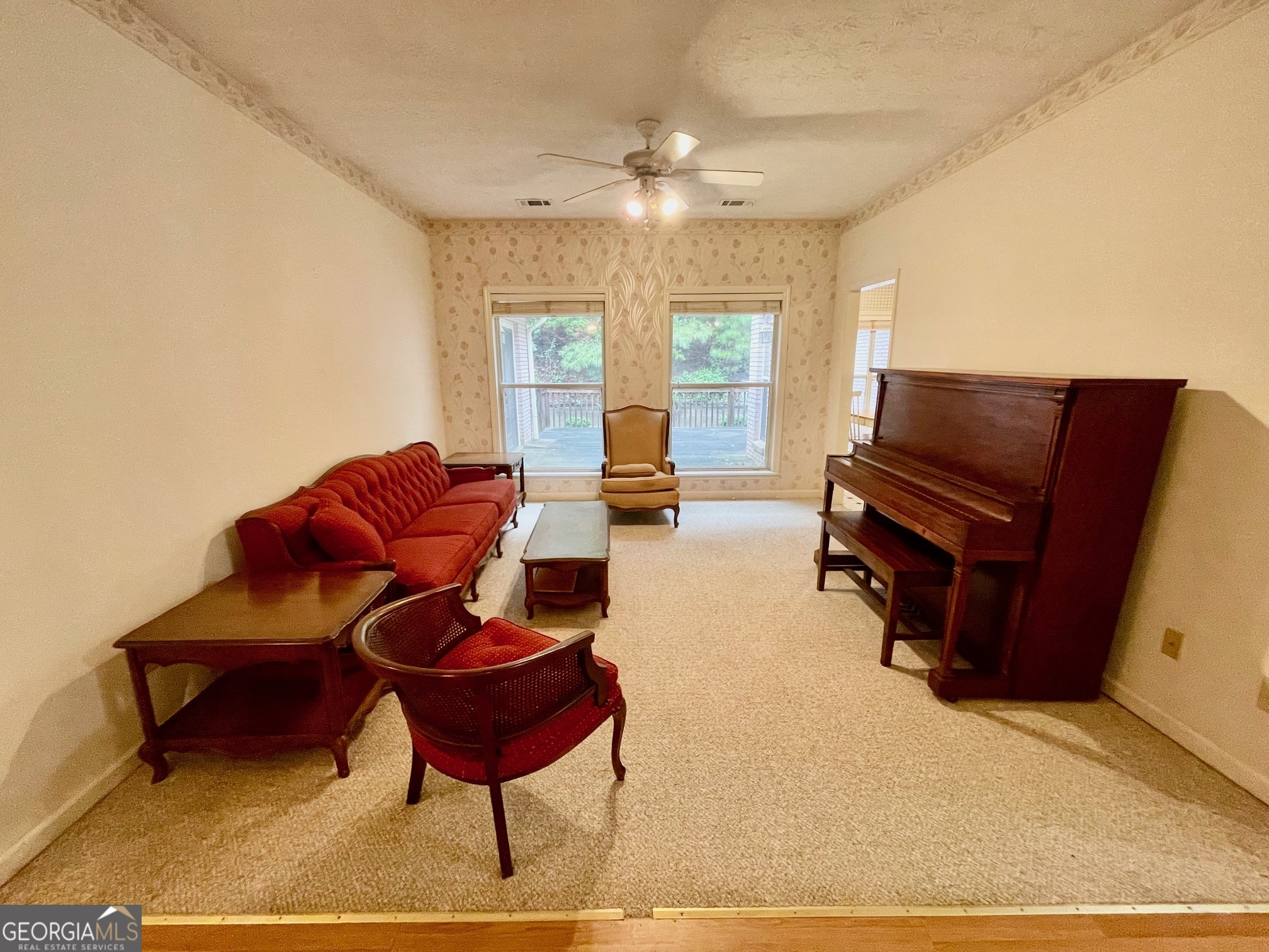 100 Goldfinch Circle