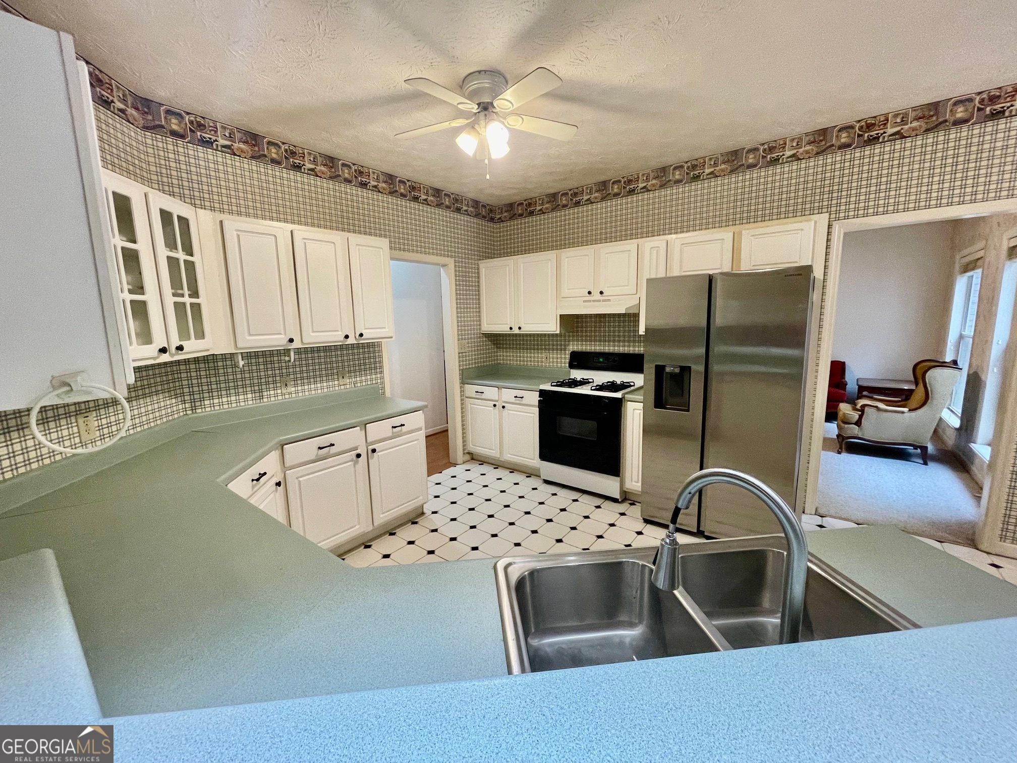 100 Goldfinch Circle