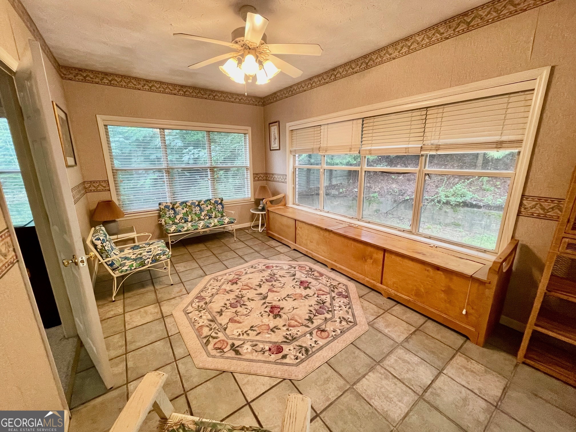 100 Goldfinch Circle