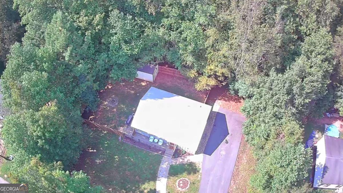 698 Ivy Creek Drive