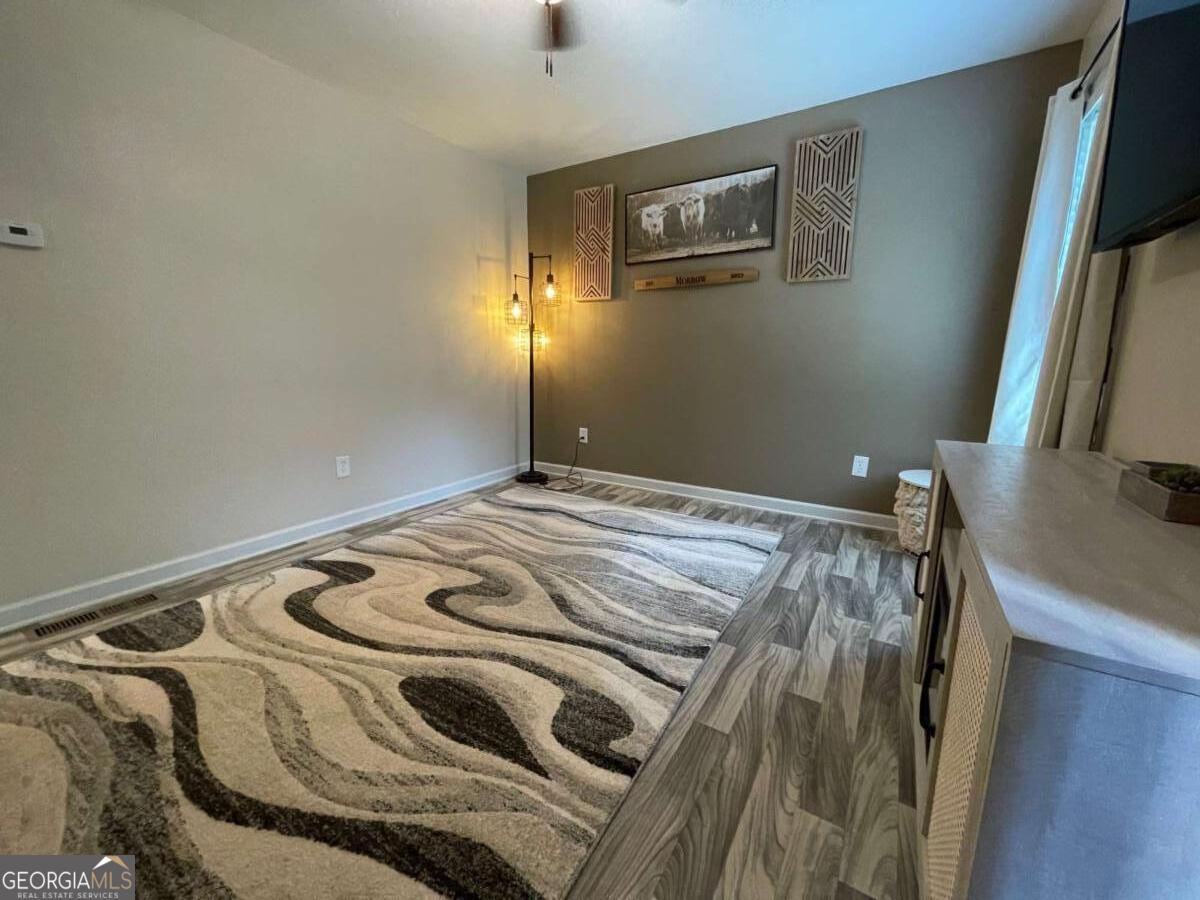 698 Ivy Creek Drive