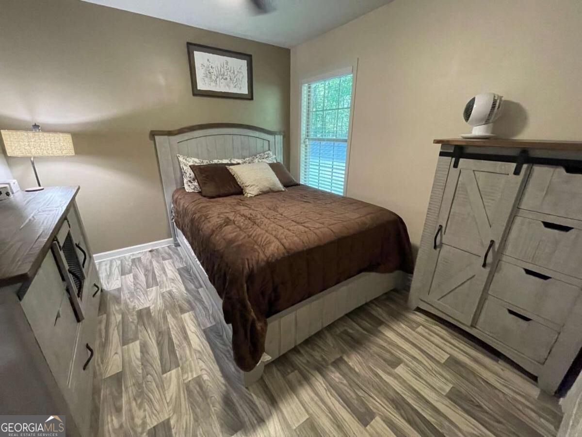 698 Ivy Creek Drive