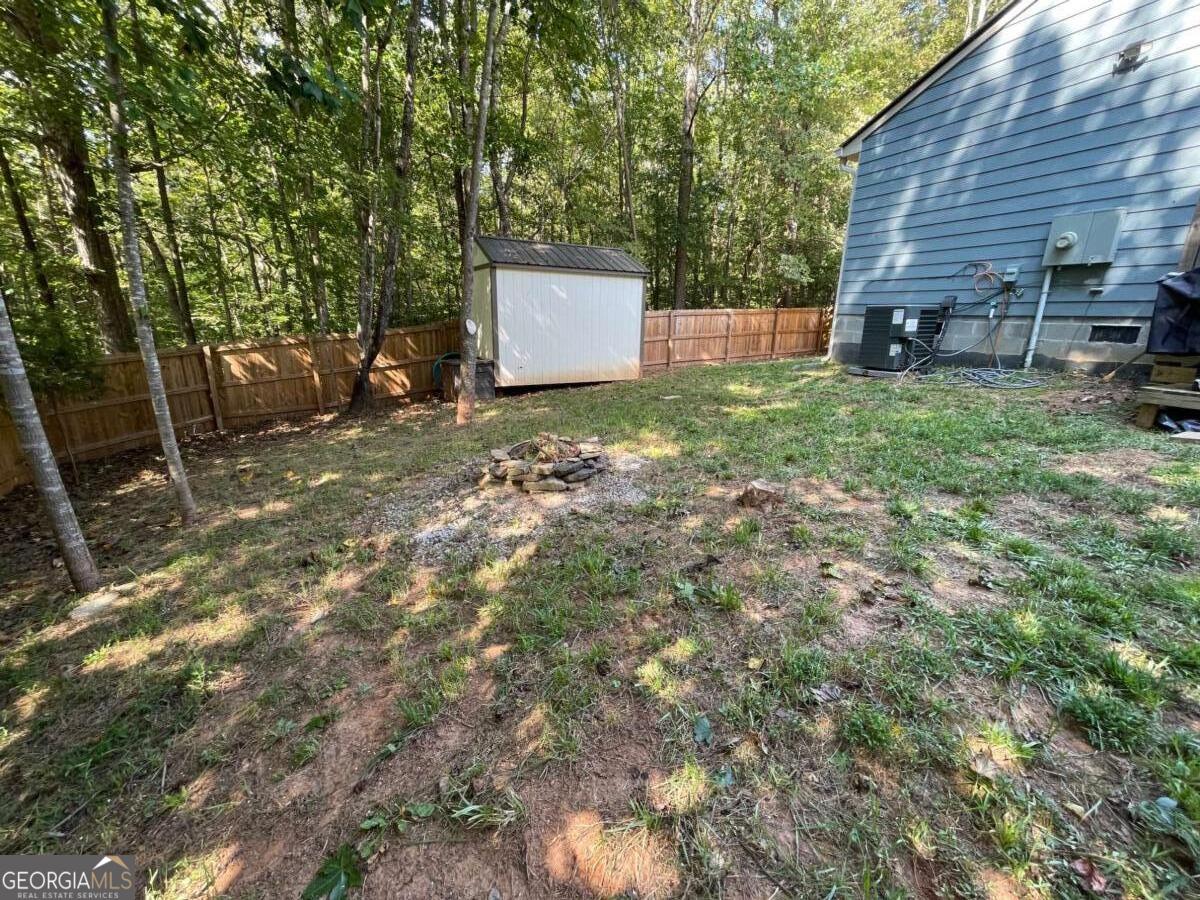 698 Ivy Creek Drive