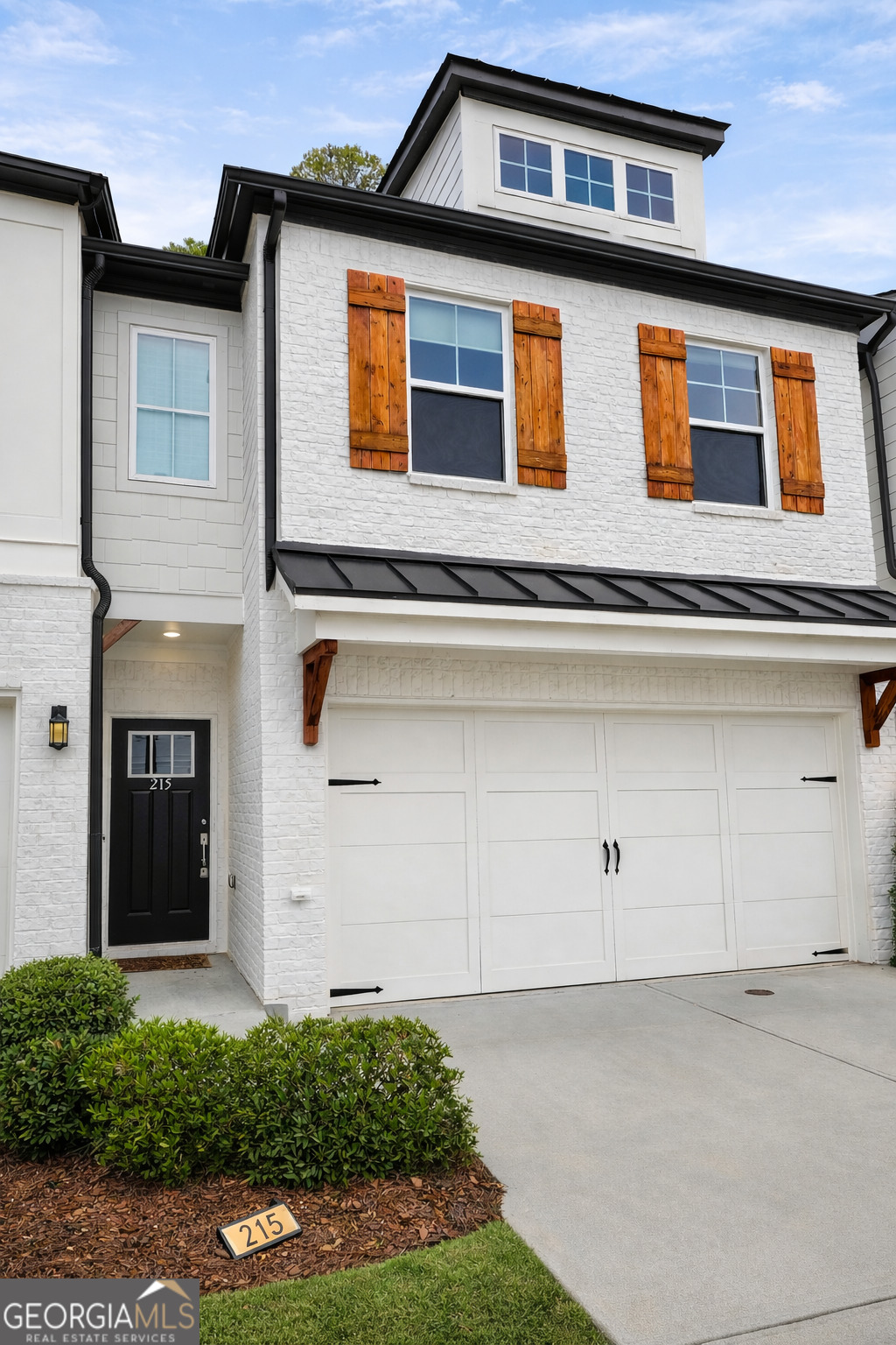 215 Auburn Valley Way