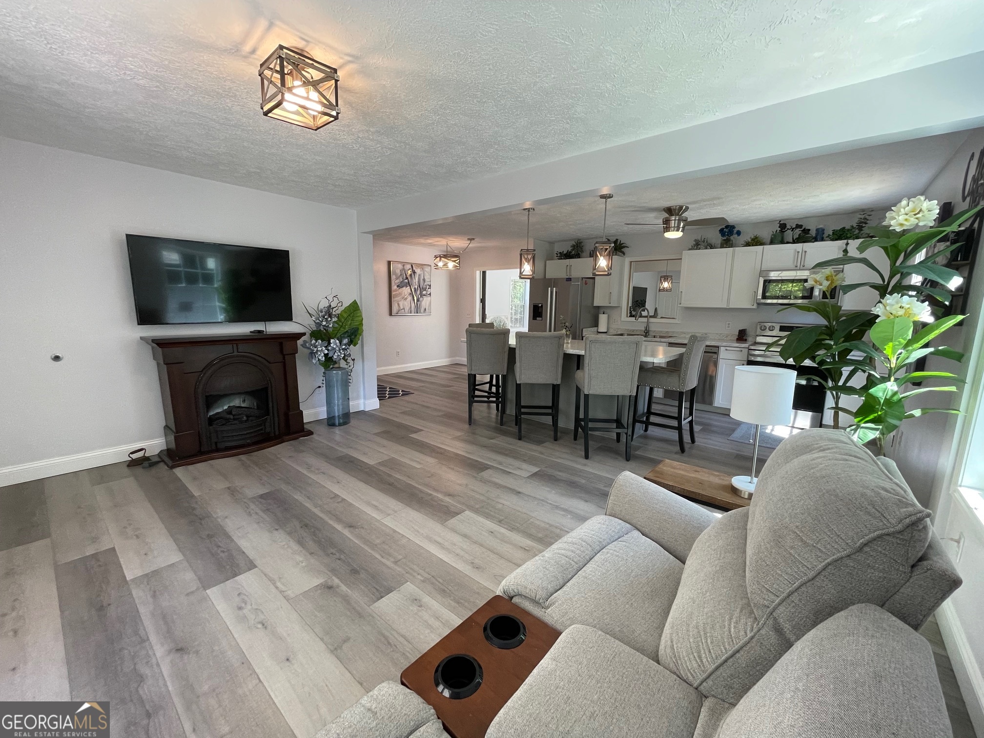 620 S Hogan Drive